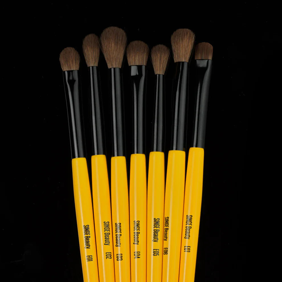 THE 7-PIECE EYE BRUSH SET SiNGE Beauty