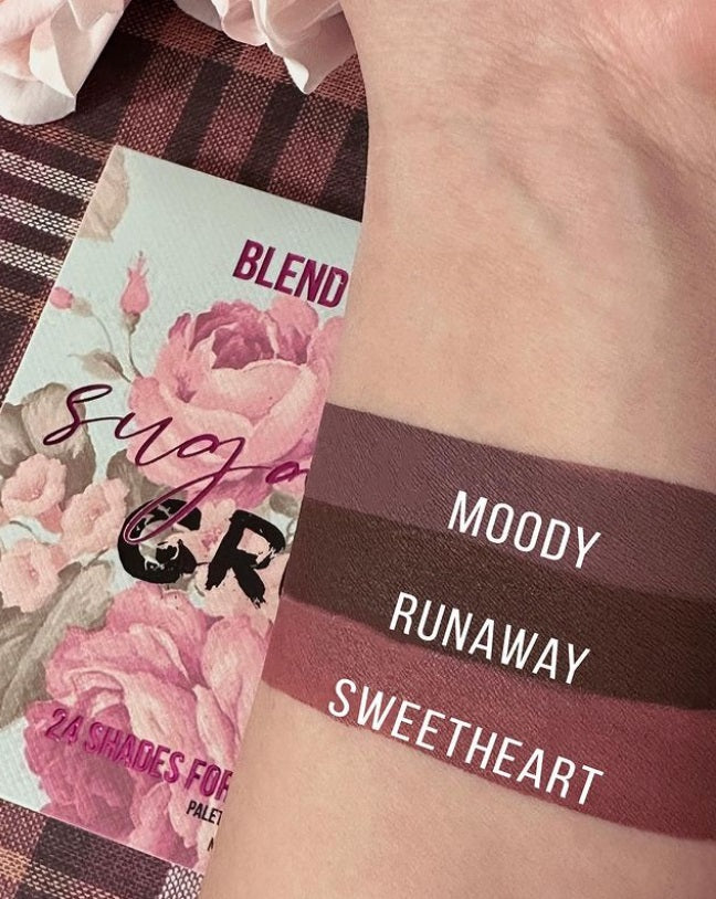 Sugar & Grunge Matte Lip Cream - Moody Blend Bunny Cometics