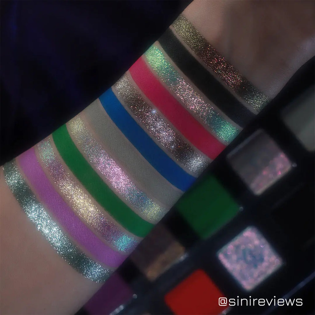 Vivette ADEPT COSMETICS