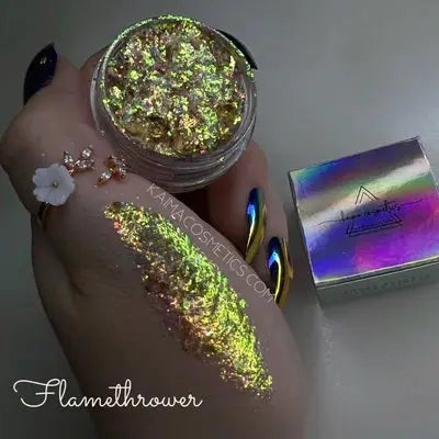 Chameleon Eyeshadow Flakes - Flamethrower Kaima Cosmetics